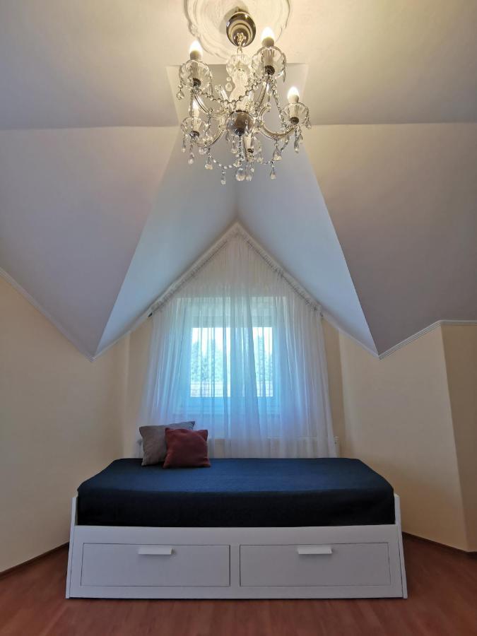 Magic Holiday Vendégház Hajduszoboszlo Exterior foto